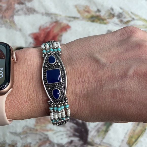 Express silver, turquoise & beaded bracelet - Picture 1 of 5